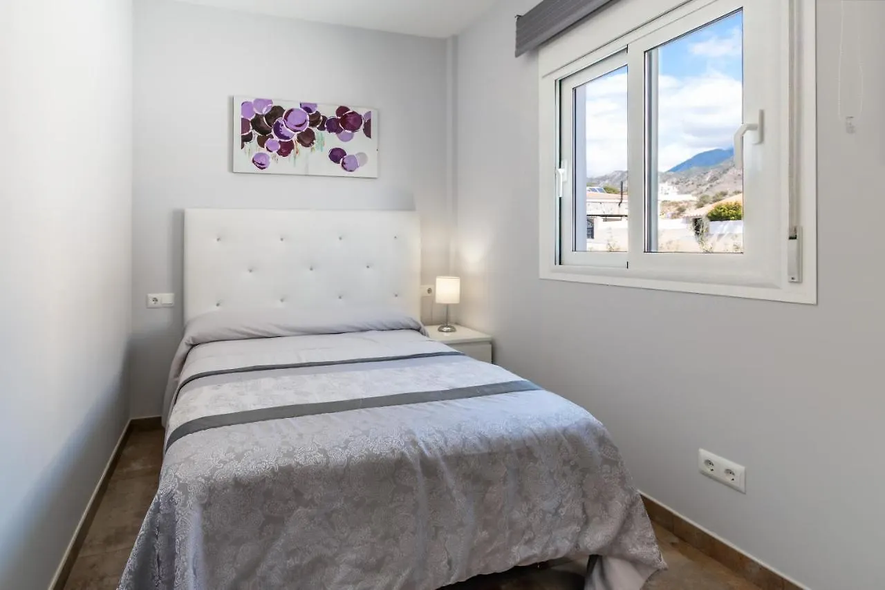 Villa Irisa Nerja 0*,