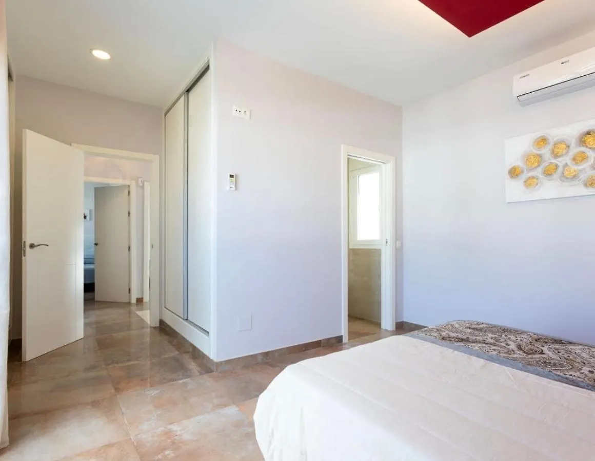 Villa Irisa Nerja 0*,